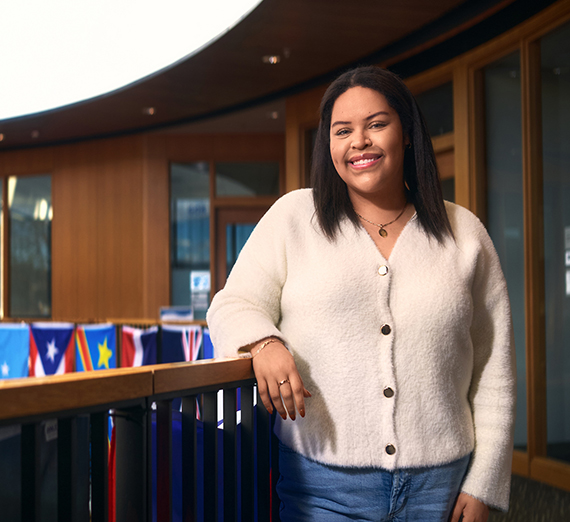 Une scène de la cérémonie de remise des diplômes des étudiants de licence le 12 mai à la Spokane Arena.